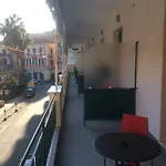 乐迪娜娜客房酒店 招待所